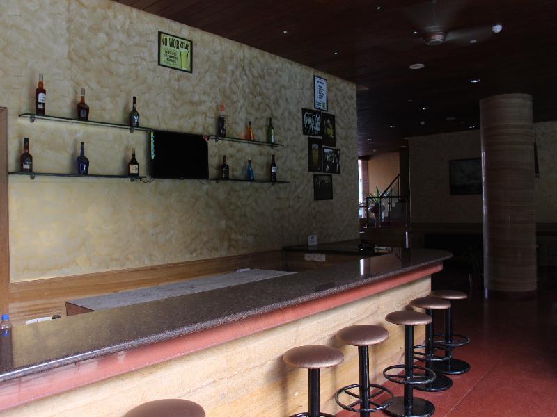 Chances Resort And Casino An Indy Resort Panaji Ngoại thất bức ảnh