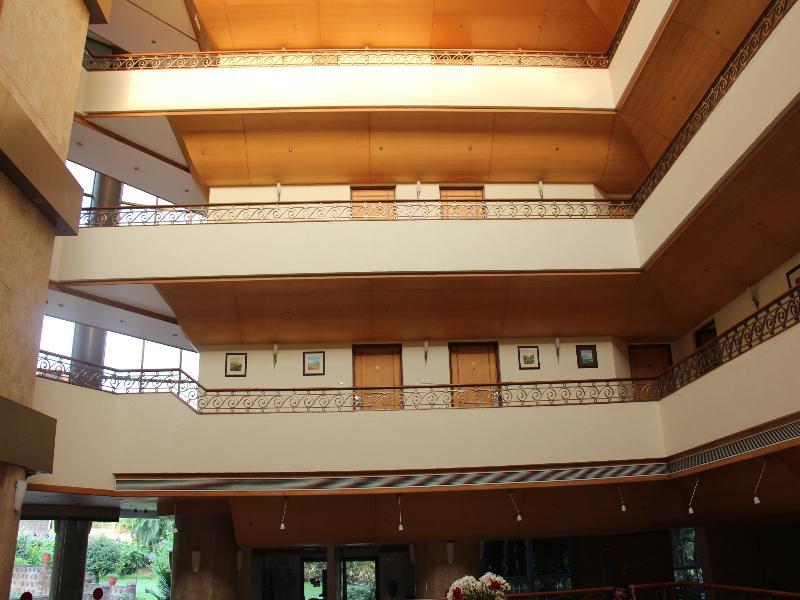 Chances Resort And Casino An Indy Resort Panaji Ngoại thất bức ảnh