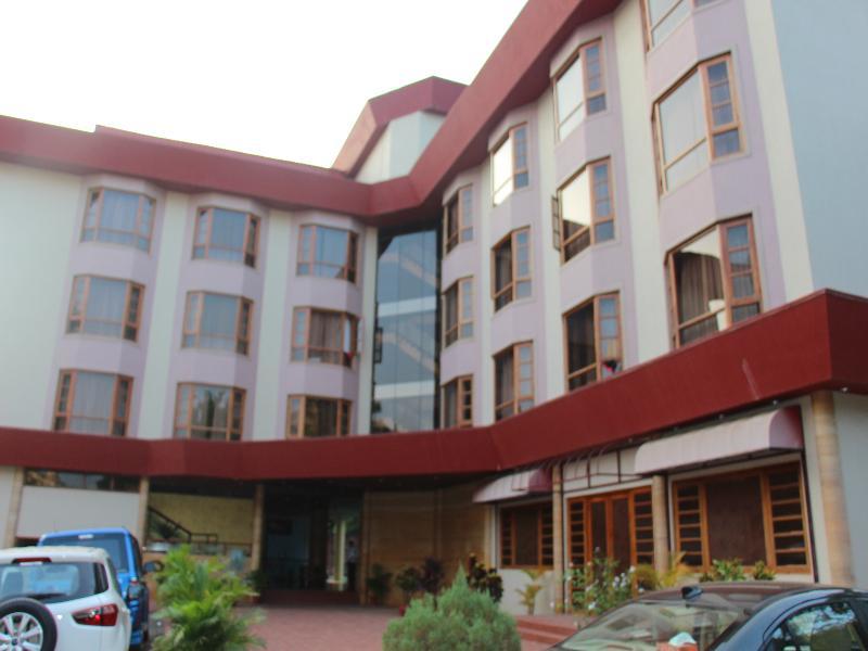 Chances Resort And Casino An Indy Resort Panaji Ngoại thất bức ảnh