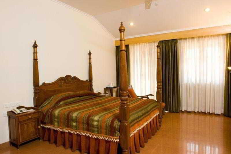 Chances Resort And Casino An Indy Resort Panaji Ngoại thất bức ảnh